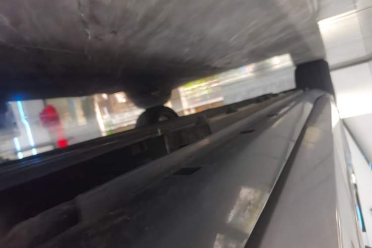 Used VOYAH FREE 2025 Model FREE+ Four-Wheel-Drive Qiankun Edition Left Side Sill
