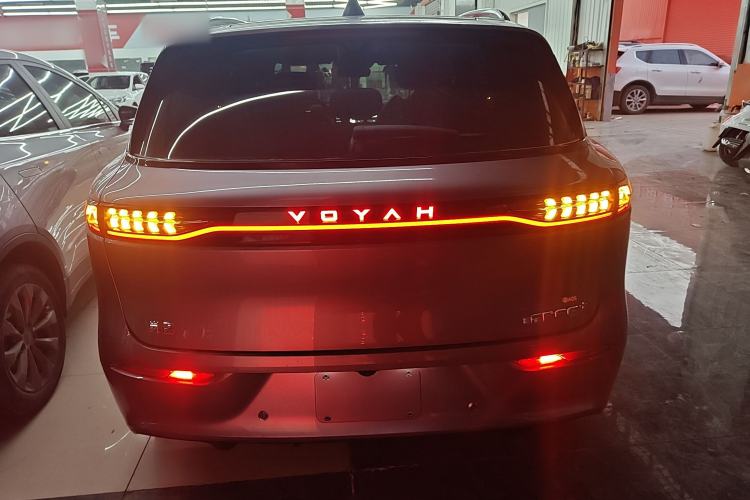 Used VOYAH FREE 2025 Model FREE+ Four-Wheel-Drive Qiankun Edition Rear