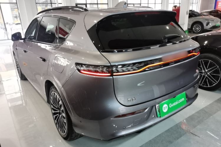 Used VOYAH FREE 2025 Model FREE+ Four-Wheel-Drive Qiankun Edition Rear Left 45 Deg