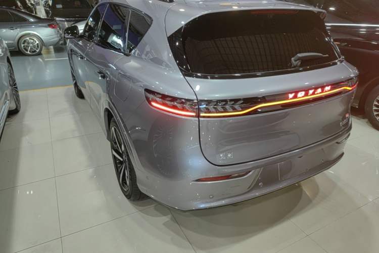 Used VOYAH FREE 2025 Model FREE+ Four-Wheel-Drive Qiankun Edition Rear Left 45 Deg