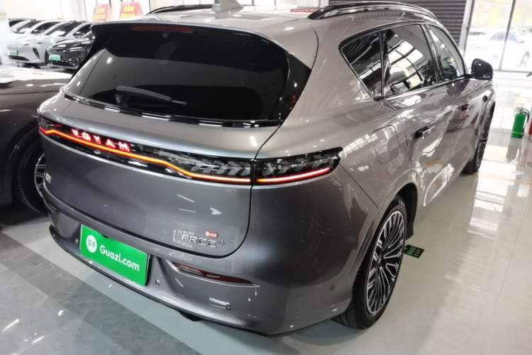Used VOYAH FREE 2025 Model FREE+ Four-Wheel-Drive Qiankun Edition Rear Right 45 Deg