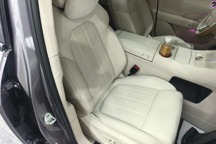 Used VOYAH FREE 2025 Model FREE+ Four-Wheel-Drive Qiankun Edition Right Front Seat