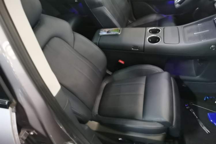 Used VOYAH FREE 2025 Model FREE+ Four-Wheel-Drive Qiankun Edition Right Front Seat
