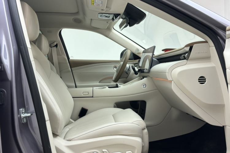 Used VOYAH FREE 2025 Model FREE+ Four-Wheel-Drive Qiankun Edition Right Front Seat