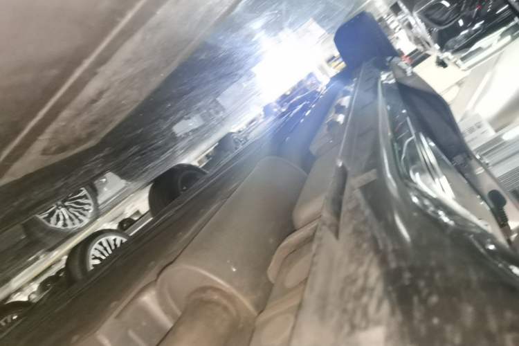 Used VOYAH FREE 2025 Model FREE+ Four-Wheel-Drive Qiankun Edition Right Side Sill