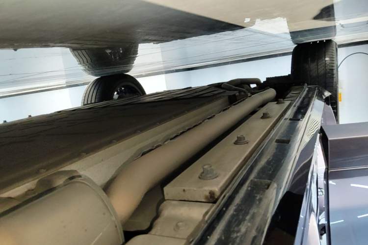 Used VOYAH FREE 2025 Model FREE+ Rear-Drive Qiankun Edition Right Side Sill