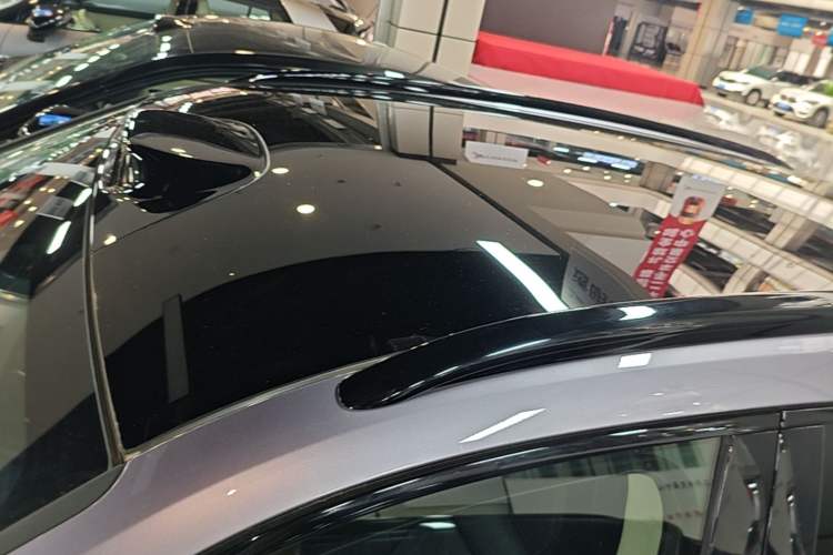Used VOYAH FREE 2025 Model FREE+ Four-Wheel-Drive Qiankun Edition Roof