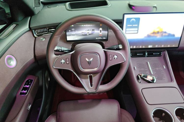 Used VOYAH FREE 2025 Model FREE+ Rear-Drive Qiankun Edition Steering Wheel