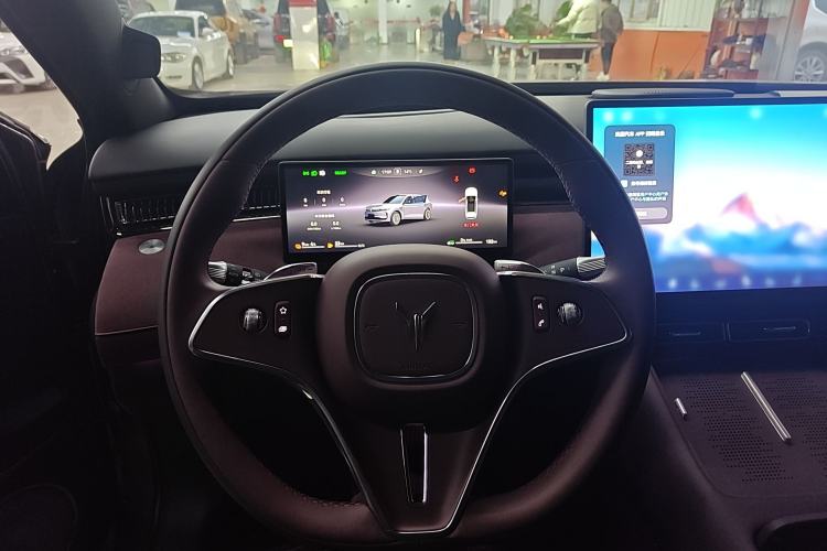 Used VOYAH FREE 2025 Model FREE+ Four-Wheel-Drive Qiankun Edition Steering Wheel