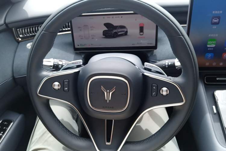 Used VOYAH FREE 2025 Model FREE+ Four-Wheel-Drive Qiankun Edition Steering Wheel