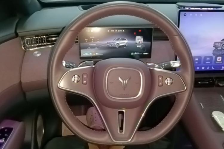 Used VOYAH FREE 2025 Model FREE+ Four-Wheel-Drive Qiankun Edition Steering Wheel