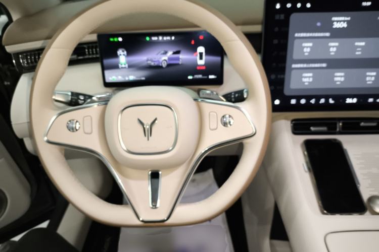 Used VOYAH FREE 2025 Model FREE+ Four-Wheel-Drive Qiankun Edition Steering Wheel