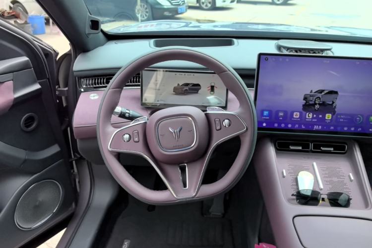 Used VOYAH FREE 2025 Model FREE+ Four-Wheel-Drive Qiankun Edition Steering Wheel