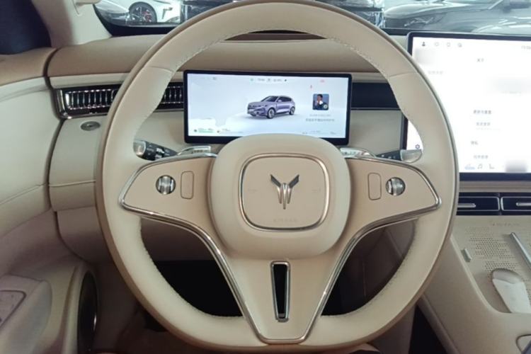 Used VOYAH FREE 2025 Model FREE+ Four-Wheel-Drive Qiankun Edition Steering Wheel