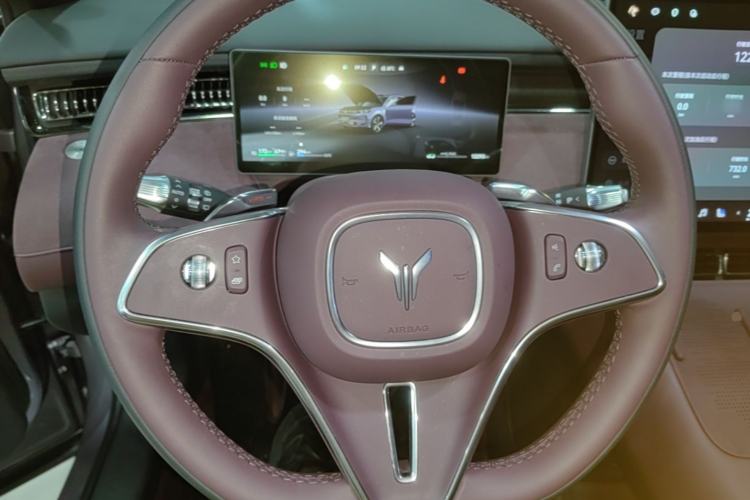 Used VOYAH FREE 2025 Model FREE+ Four-Wheel-Drive Qiankun Edition Steering Wheel