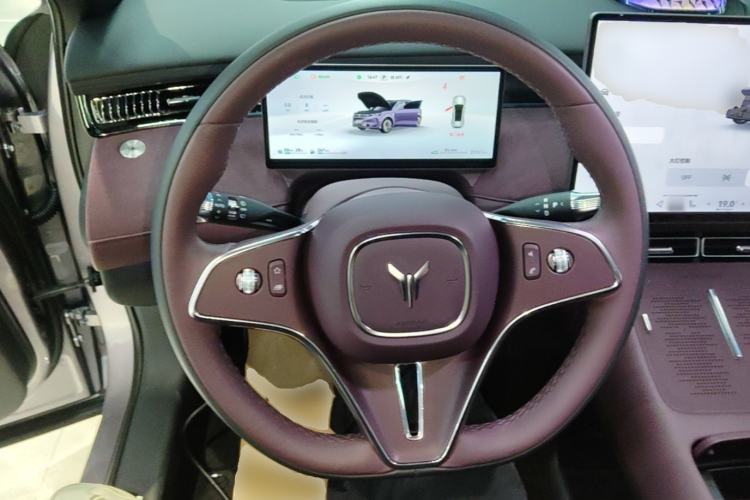 Used VOYAH FREE 2025 Model FREE+ Rear-Drive Qiankun Edition Steering Wheel