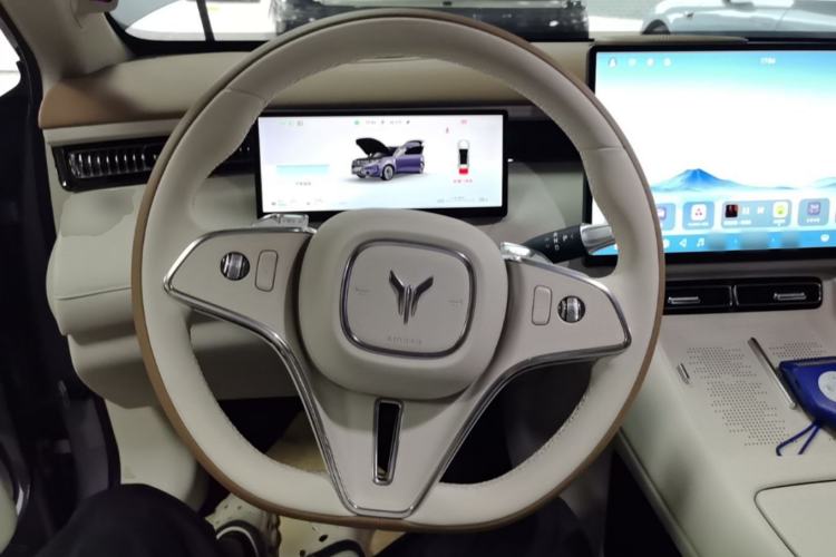 Used VOYAH FREE 2025 Model FREE+ Four-Wheel-Drive Qiankun Edition Steering Wheel