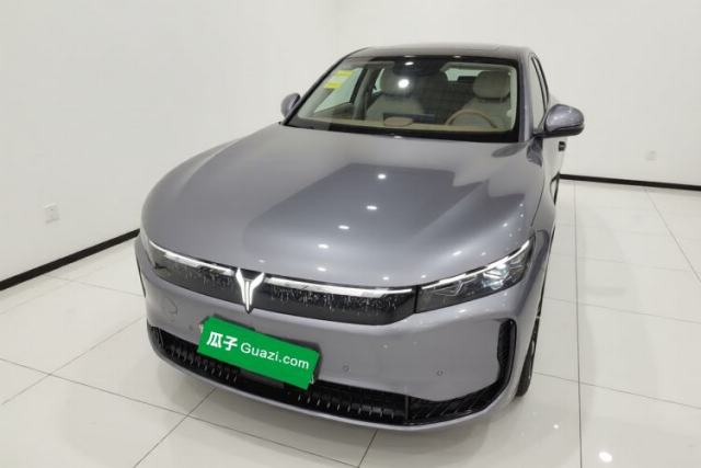 Used VOYAH FREE 2025 Model FREE+ Four-Wheel-Drive Qiankun Edition