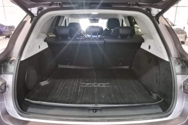 Used VOYAH FREE 2025 Model FREE+ Four-Wheel-Drive Qiankun Edition Trunk
