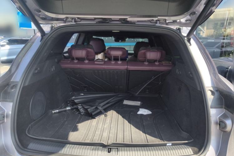 Used VOYAH FREE 2025 Model FREE+ Four-Wheel-Drive Qiankun Edition Trunk