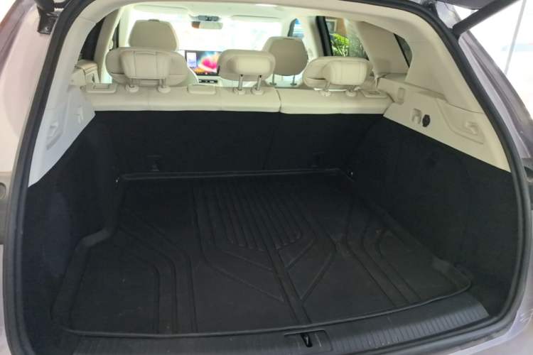 Used VOYAH FREE 2025 Model FREE+ Rear-Drive Qiankun Edition Trunk