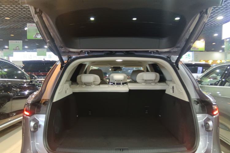 Used VOYAH FREE 2025 Model FREE+ Four-Wheel-Drive Qiankun Edition Trunk