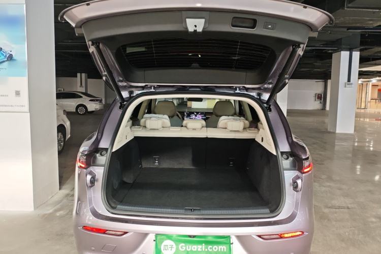 Used VOYAH FREE 2025 Model FREE+ Four-Wheel-Drive Qiankun Edition Trunk