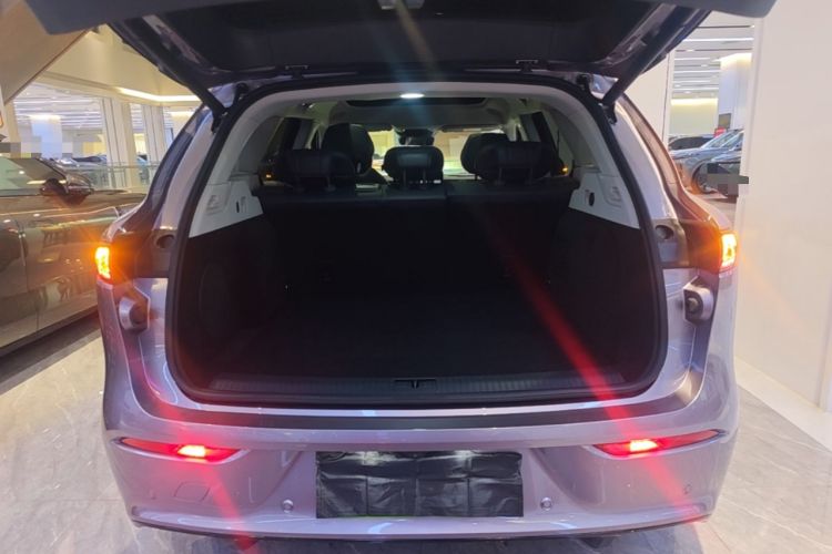 Used VOYAH FREE 2025 Model FREE+ Four-Wheel-Drive Qiankun Edition Trunk