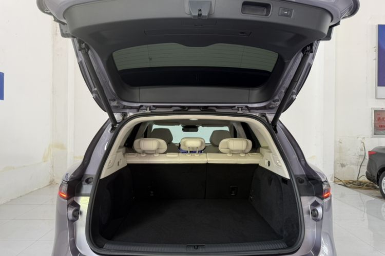 Used VOYAH FREE 2025 Model FREE+ Four-Wheel-Drive Qiankun Edition Trunk