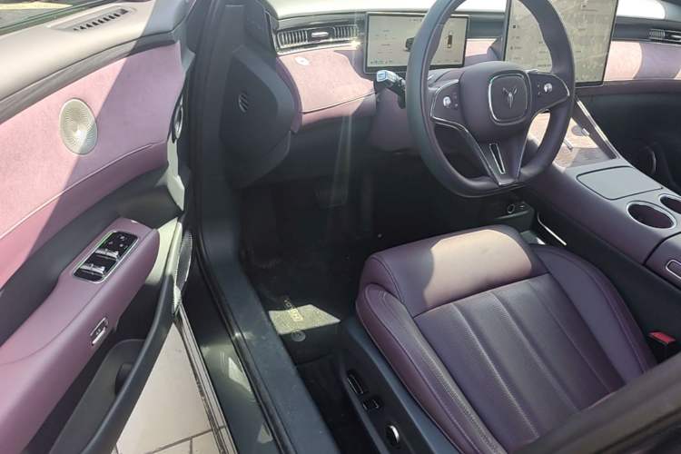 Used VOYAH FREE 2025 Model FREE+ Four-Wheel-Drive Qiankun Edition Driver Seat