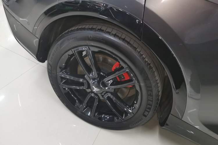 Used VOYAH FREE 2025 318 318 km Rear-Drive Touring Edition Exterior 8
