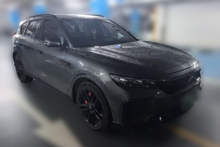 Used VOYAH FREE 2025 318 259 km All-Wheel-Drive Exploration Edition Front Right 45 Deg