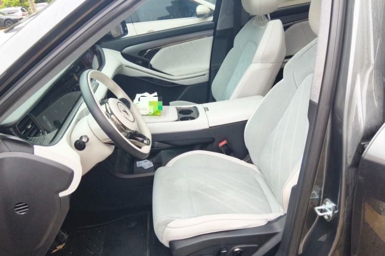 Used VOYAH FREE 2025 318 318 km Rear-Drive Touring Edition Left Front Seat
