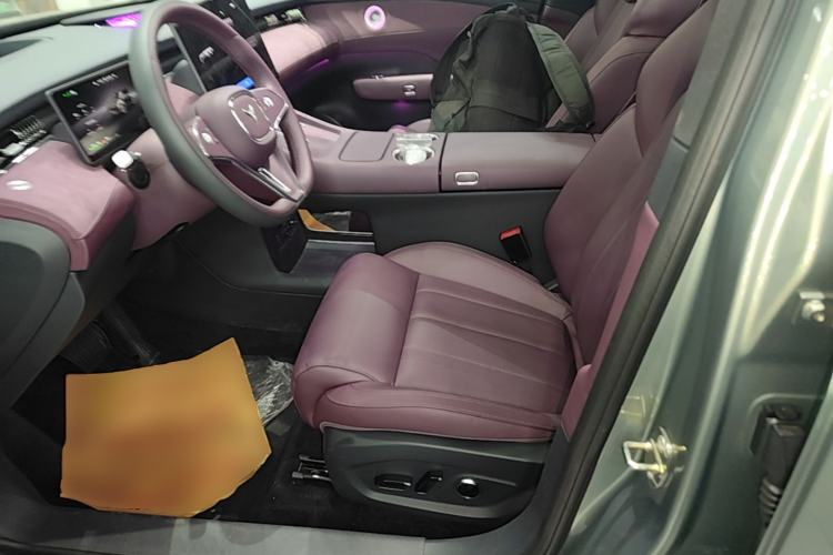 Used VOYAH FREE 2025 Model FREE+ Rear-Drive Qiankun Edition Left Front Seat
