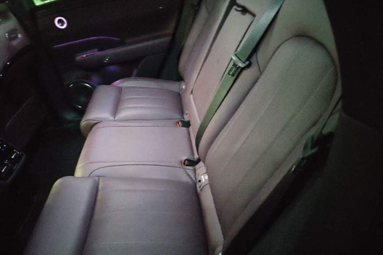 Used VOYAH FREE 2025 Model FREE+ Rear-Drive Qiankun Edition Left Rear Seat