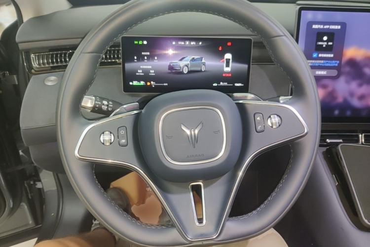Used VOYAH FREE 2025 Model FREE+ Four-Wheel-Drive Qiankun Edition Steering Wheel