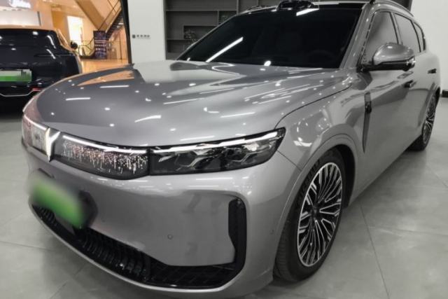 Used VOYAH FREE 2025 Model FREE+ Four-Wheel-Drive Qiankun Edition