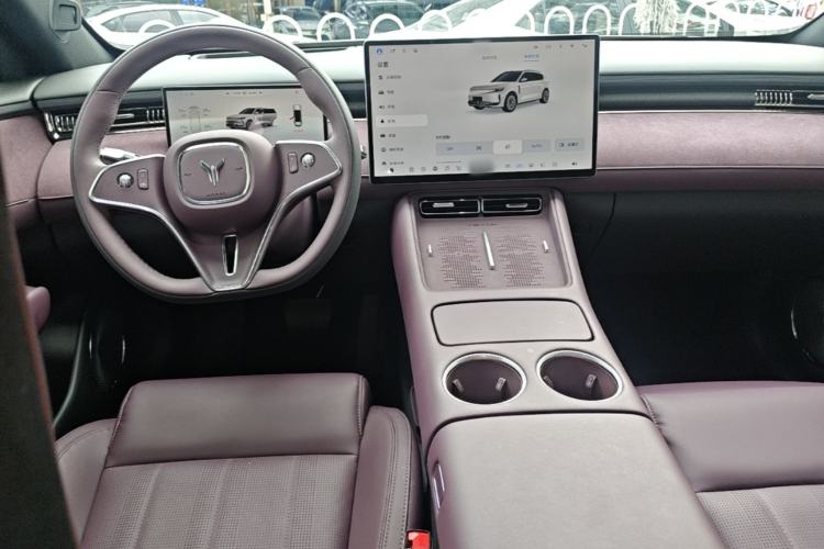 Used VOYAH FREE 2025 Model FREE+ Rear-Drive Qiankun Edition Center Console