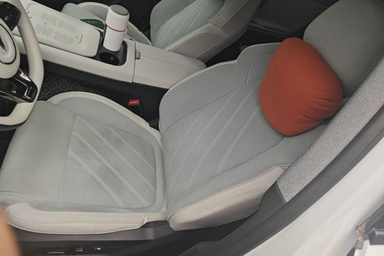 Used VOYAH FREE 2025 318 318 km Rear-Drive Touring Edition Driver Seat