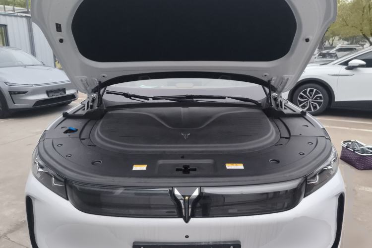 Used VOYAH FREE 2025 Model FREE+ Rear-Drive Qiankun Edition Engine Bay