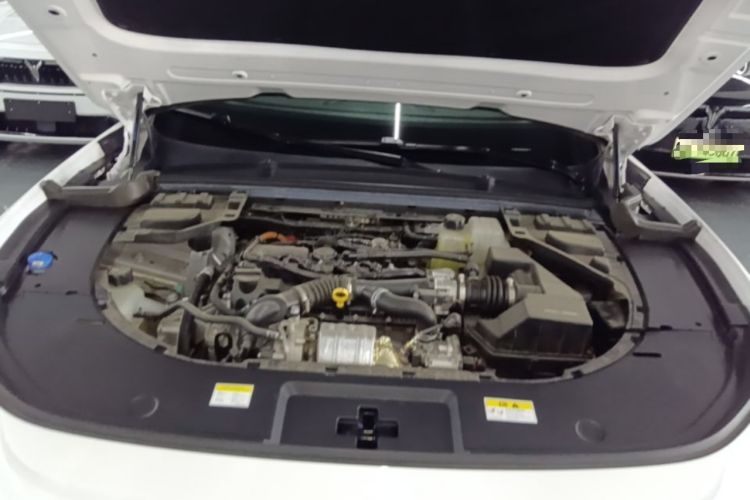 Used VOYAH FREE 2025 318 259 km All-Wheel-Drive Exploration Edition Engine Bay