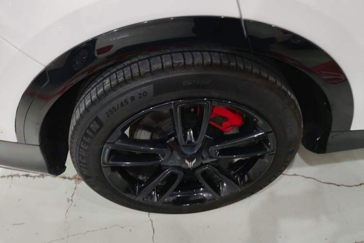 Used VOYAH FREE 2025 318 318 km Rear-Drive Touring Edition Exterior 2