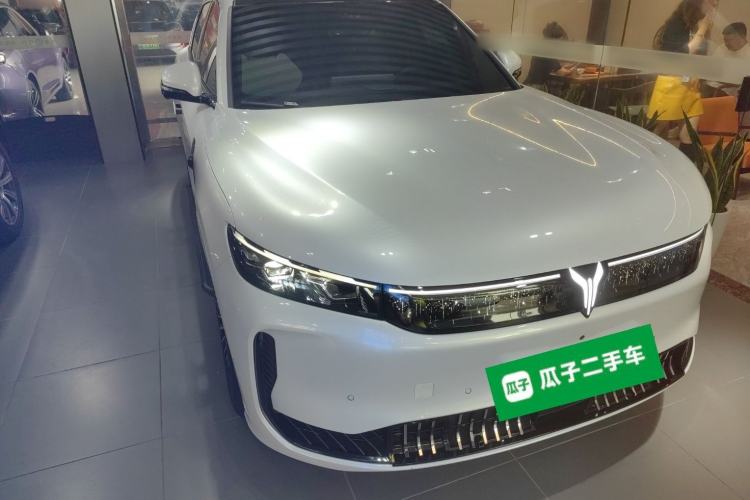 Used VOYAH FREE 2025 Model FREE+ Rear-Drive Qiankun Edition Front Right 45 Deg