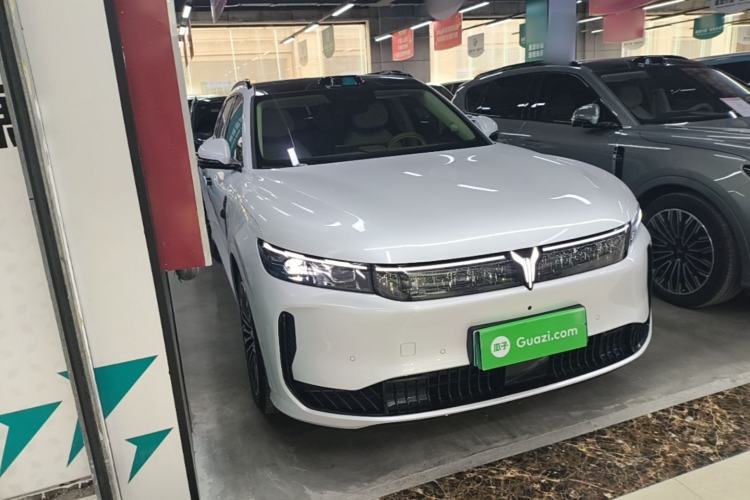 Used VOYAH FREE 2025 Model FREE+ Four-Wheel-Drive Qiankun Edition Front Right 45 Deg