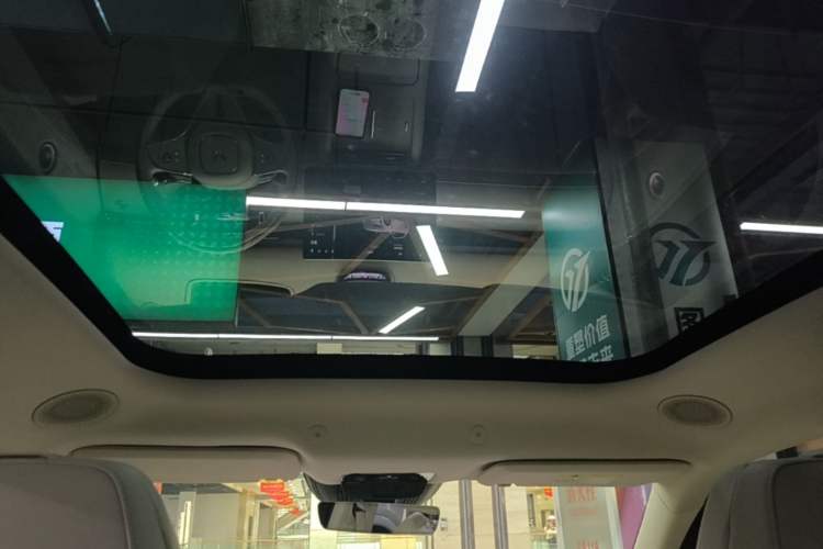Used VOYAH FREE 2025 Model FREE+ Four-Wheel-Drive Qiankun Edition Headliner