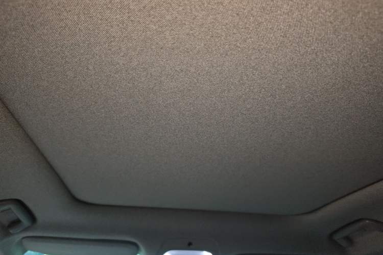Used VOYAH FREE 2025 318 318 km Rear-Drive Touring Edition Headliner