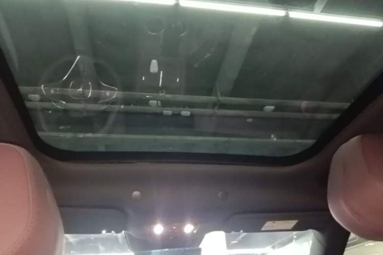Used VOYAH FREE 2025 Model FREE+ Four-Wheel-Drive Qiankun Edition Headliner