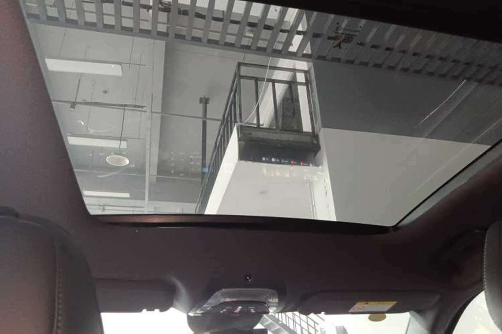 Used VOYAH FREE 2025 318 318 km Rear-Drive Touring Edition Headliner