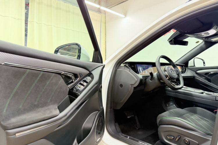 Used VOYAH FREE 2025 318 318 km Rear-Drive Touring Edition Interior 2