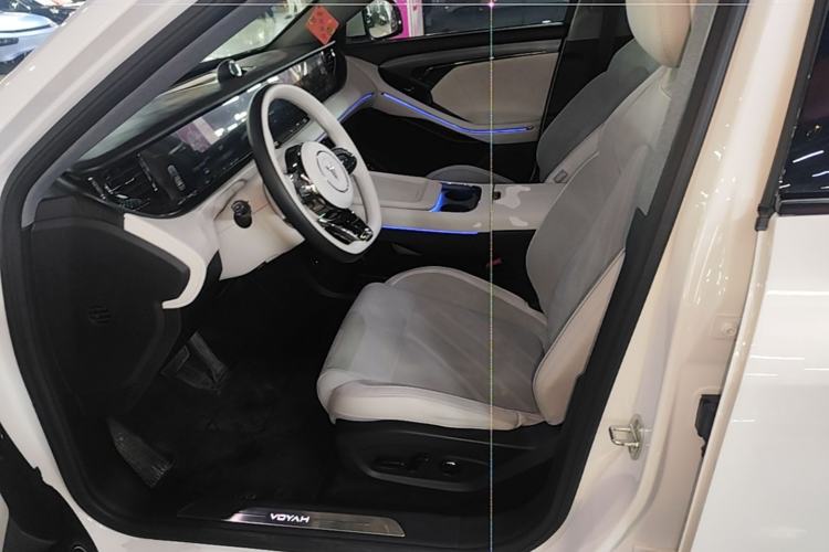 Used VOYAH FREE 2025 318 318 km Rear-Drive Touring Edition Left Front Seat